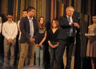 ПРОСЛАВА 51. ГОДИНЕ МАТЕМАТИЧКЕ ГИМНАЗИЈЕ