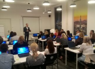 ЗАВРШЕНА ОБУКА ВОДИТЕЉА ПРОГРАМА ДИГИТАЛНА УЧИОНИЦА