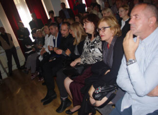 Одржано јавно представљање изабраних радова са конкурса „Примери успешних ваннаставних активности“