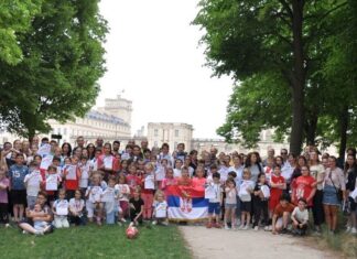 У духу спорта и игре на Кросу РТС-а у Париском региону