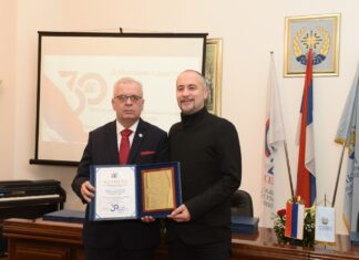 ЗУОВ добитник плакете поводом 30 година рада и развоја Републичког педагошког завода Републике Српске