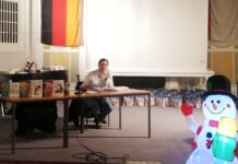 Новогодишње дружење Дејана Алексића са српским ђацима у Берлину