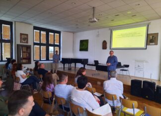 Саветовање о оптималним хронолошким границама по разредима у програмима историје