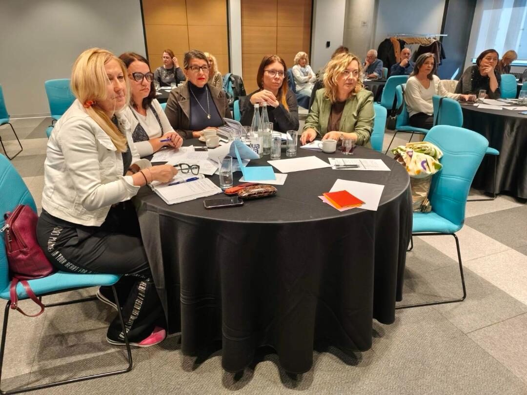 Одржана обука Професионална заједнице учења – јачање система за инклузивно и квалитетно образовање ученика избеглица, миграната и странаца