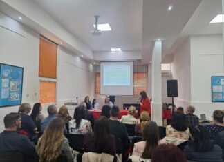 Стручни скуп у Алексинцу: Мултисекторска сарадња за подршку особама са аутизмом